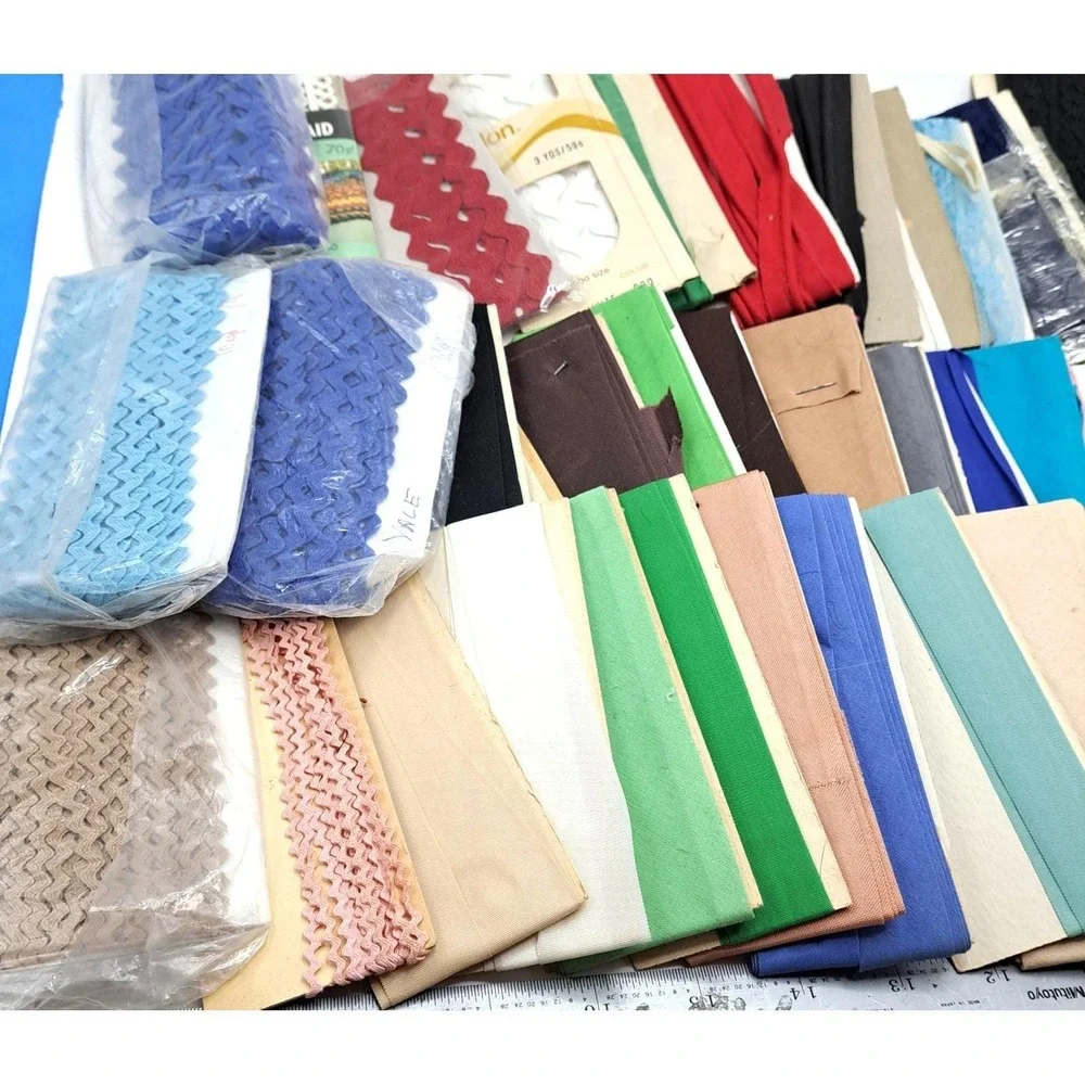Vintage Sewing Trim Lot 52pc Destash Bundle 1960s-90s Sewing Supplies